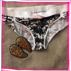 VS PINK bundle + free gift !!